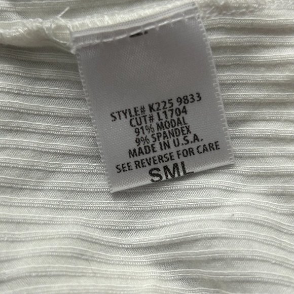 Emma & Sam One Shoulder Chain Ribbed Top Top Crop - Picture 6 of 6